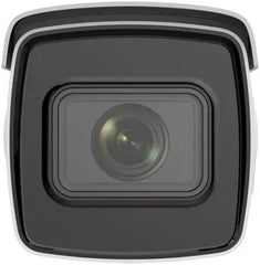 Hikvision 4MP DeepinView ANPR motorized varifocal bullet camera with a 1/1.8" progressive scan CMOS sensor, video bit rate of 32 Kbps–8 Mbps, mono sound, and maximum resolution of 2688 × 1520 (white).